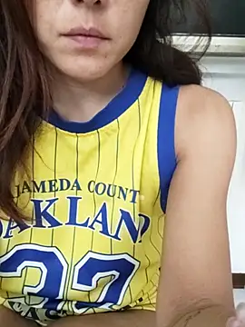 alicepavia22 online show from 09-19-25, 07:58