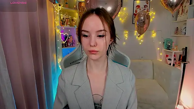 MarySparkle online show from 02-11-26, 04:39