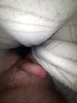 blueeyesss online show from 10-26-25, 01:00