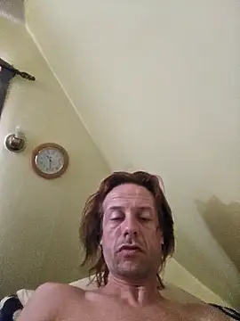 Snapshot of Danny19867 chatting on 09-28-25, 02:22 Danny19867 online show from 09-28-25, 02:22