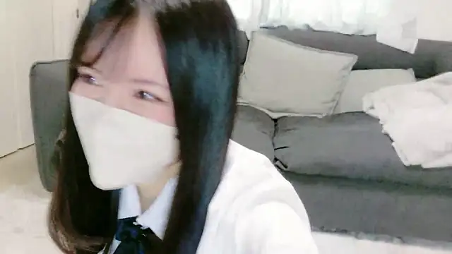 Snapshot of moemilk chatting on 07-26-26, 01:47 moemilk online show from 07-26-26, 01:47