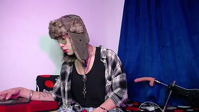 lucky stricke online show from 03-31-26, 03:52