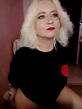 SquirtMilf00 online show from 03-05-26, 03:02