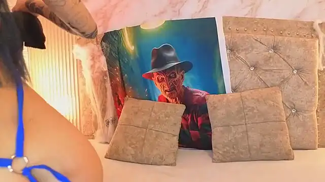 AnastasiaColeman online show from 10-30-25, 07:47