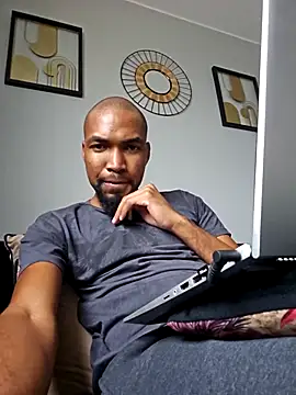 mojaymort online show from 10-20-25, 08:15