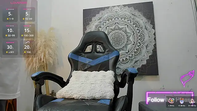 Snapshot of nextboywell1 chatting on 02-23-26, 12:57 nextboywell1 online show from 02-23-26, 12:57