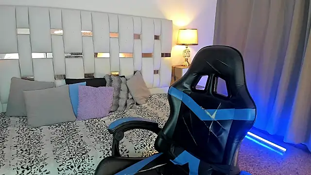 nextboywell1 online show from 03-15-26, 03:12