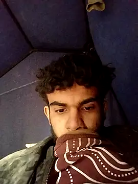 Snapshot of ParousFlow chatting on 12-16-25, 10:53 ParousFlow online show from 12-16-25, 10:53