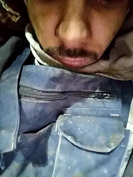 Snapshot of ParousFlow chatting on 03-28-26, 03:28 ParousFlow online show from 03-28-26, 03:28