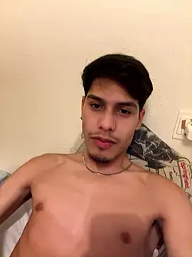 Miguel02ex online show from 01-13-26, 12:49