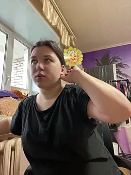 Kemeli008 online show from 10-27-25, 10:19