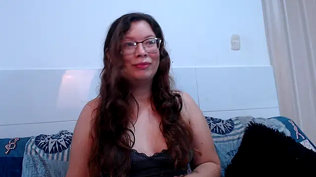 zoewhite2 online show from 12-01-25, 02:11