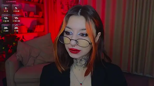 Mistress  Marcelline online show from 04-11-26, 01:10