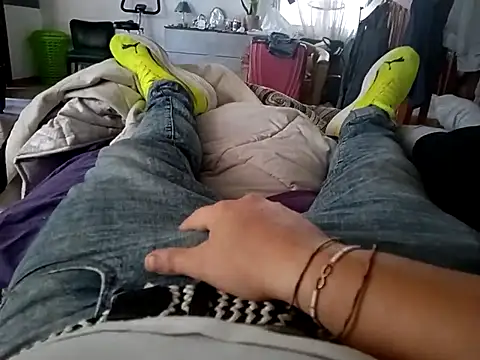 bimbomonello online show from 10-19-25, 08:48