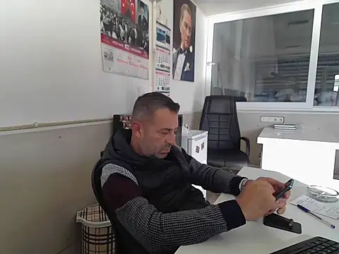 rafasilva3535 online show from 10-13-25, 01:22