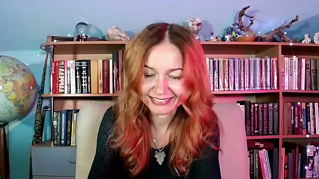 Foxilady357 online show from 10-20-25, 01:55