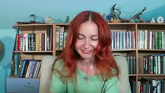 Foxilady357 online show from 05-25-26, 01:28