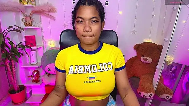 sharlottxl online show from 05-07-26, 10:53