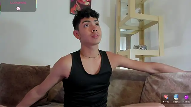 LoganTwink18 online show from 01-08-26, 11:07