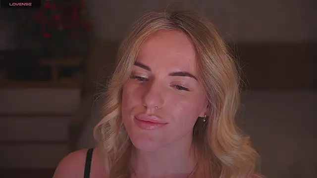 Vanille Mystery online show from 01-09-26, 02:25