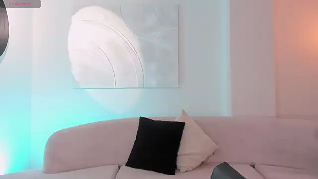 AmbarJames  online show from 03-09-26, 12:20