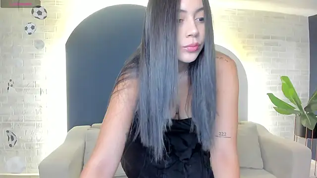 AmbarJames  online show from 06-21-26, 11:24