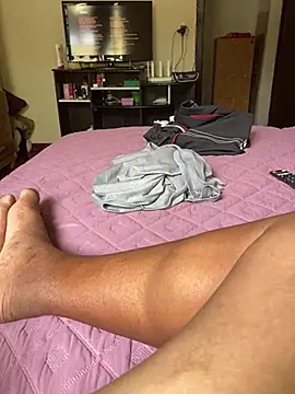 PIROCAGG21 online show from 02-17-26, 06:03