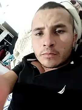 santiii   12 online show from 12-02-25, 11:56