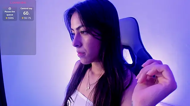 ValkaGrecco online show from 11-15-25, 03:04