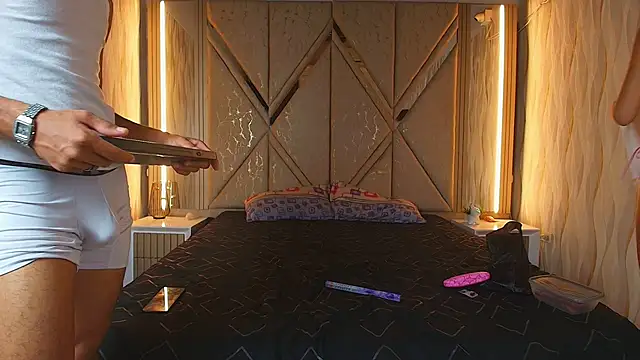 Hotcouple 222 online show from 04-02-26, 07:17