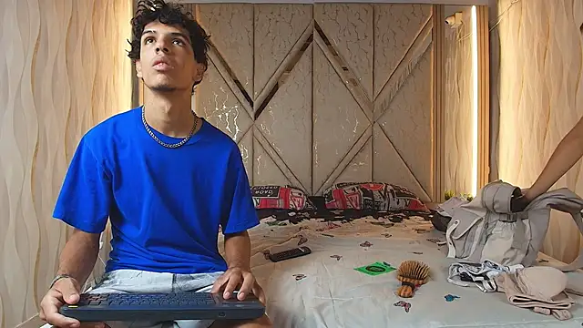 Hotcouple 222 online show from 04-10-26, 01:27