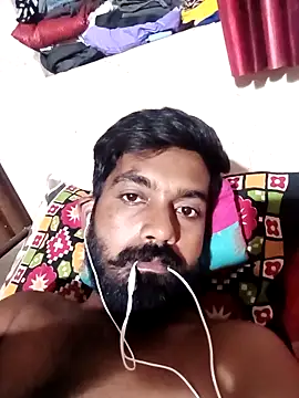 Snapshot of Ankisabki chatting on 10-13-25, 07:03 Ankisabki online show from 10-13-25, 07:03