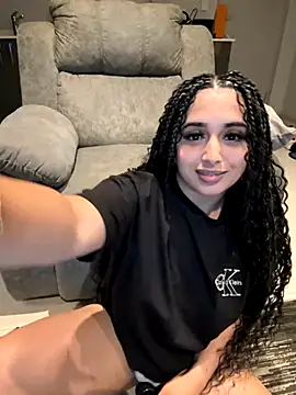 LilMisIndianx online show from 12-19-25, 06:15