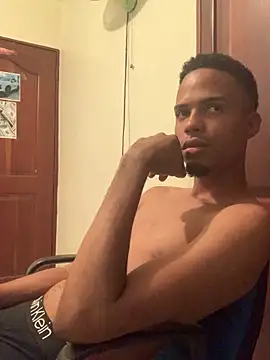 Snapshot of MrPrince05 chatting on 09-16-25, 03:13 MrPrince05 online show from 09-16-25, 03:13