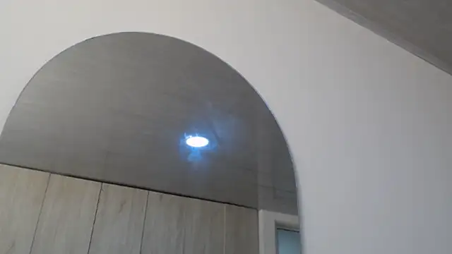 pinky f00x online show from 11-01-25, 08:00