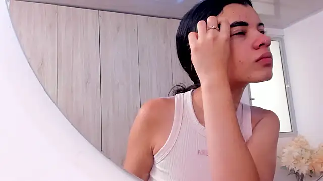 pinky f00x online show from 05-26-26, 07:21