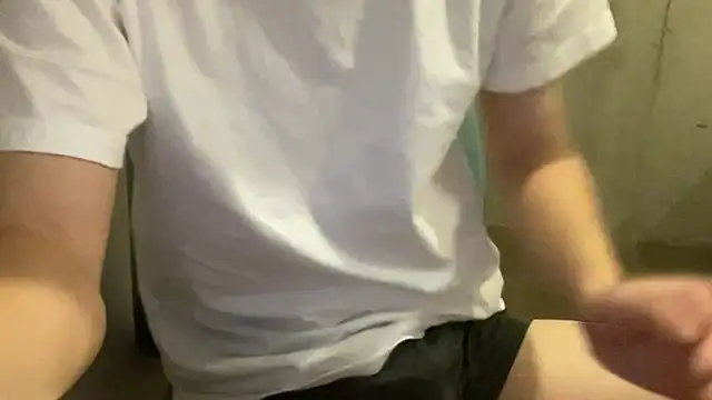 Lotus boy online show from 11-26-25, 10:16