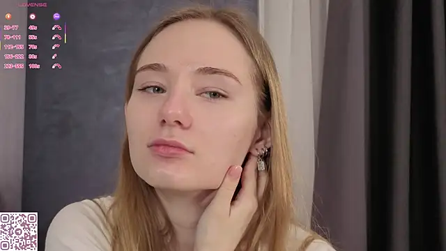 ElvinaRose online show from 11-11-25, 02:33