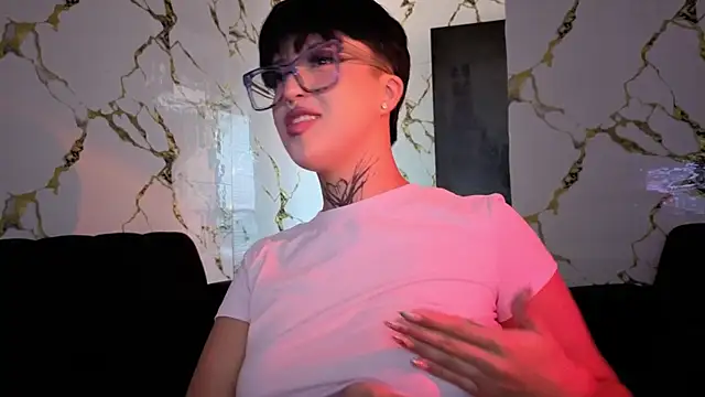 Rebeka-baker online show from 01-07-26, 01:57