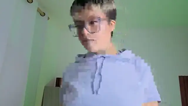 Snapshot of Rebeka-baker chatting on 07-04-26, 11:16 Rebeka-baker online show from 07-04-26, 11:16