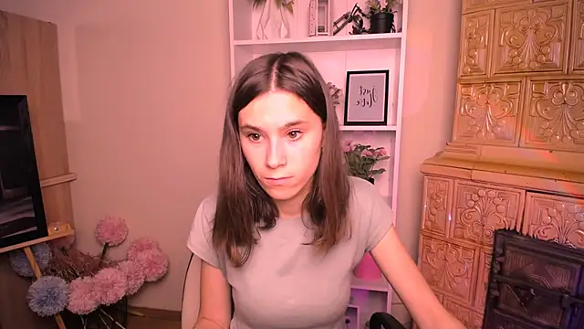 Snapshot of RosaRay_ chatting on 06-26-26, 06:07 RosaRay online show from 06-26-26, 06:07