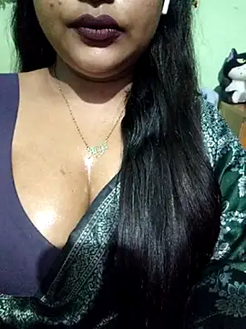 Snapshot of JIYA-04 chatting on 03-27-26, 03:01 JIYA-04 online show from 03-27-26, 03:01