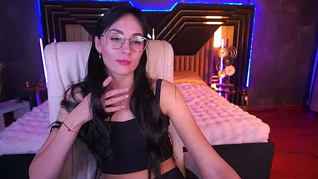 EviLune online show from 11-07-25, 09:04