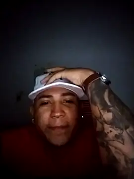 Snapshot of SOY0119DIEGO chatting on 10-01-25, 01:22 SOY0119DIEGO online show from 10-01-25, 01:22