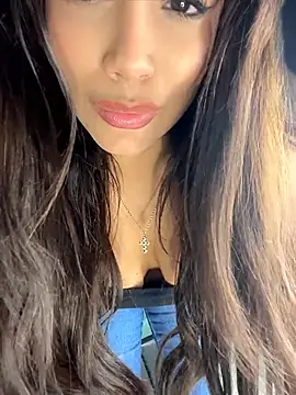 OneInAMillionXXX online show from 04-10-26, 09:30