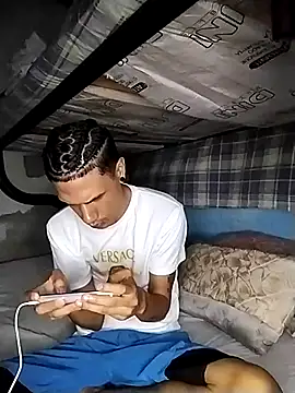 Gabriel Stone online show from 10-30-25, 04:47