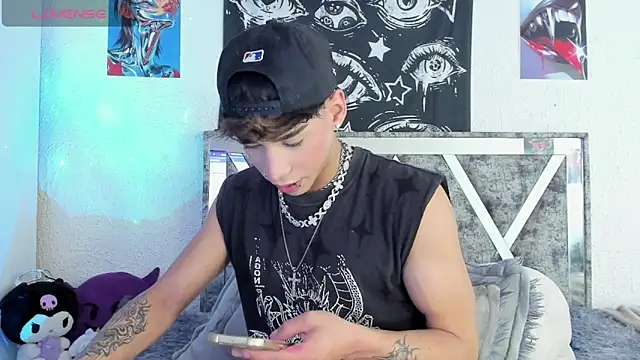 Dark Boy26 online show from 04-11-26, 11:31