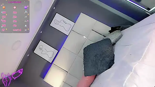 LiaFernandaa online show from 01-11-26, 01:16