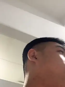 Snapshot of Bin77 chatting on 11-24-25, 10:59 Bin77 online show from 11-24-25, 10:59