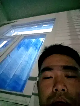 Snapshot of Bin77 chatting on 11-26-25, 11:22 Bin77 online show from 11-26-25, 11:22